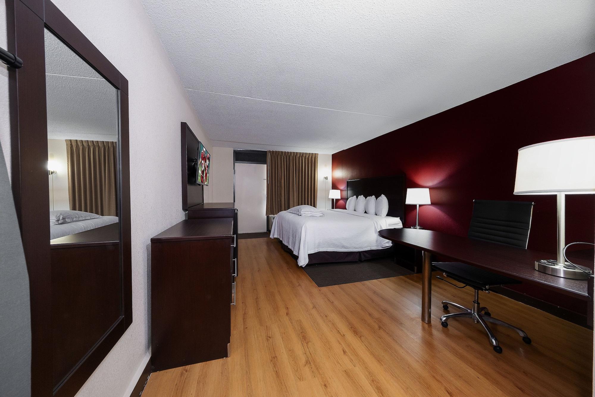 Red Roof Inn Plus+ Huntsville - Madison Eksteriør billede